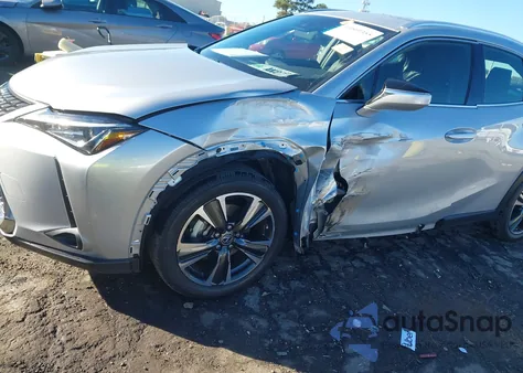 2019 Lexus Ux 200 из США, поврежденный, VIN JTHY3JBH3K2010336